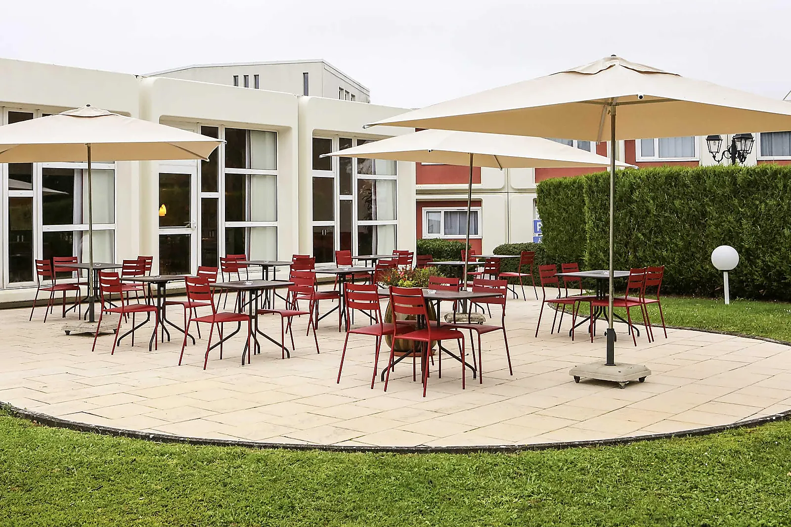 Hôtel, IBIS CHARLEVILLE-MÉZIÈRES