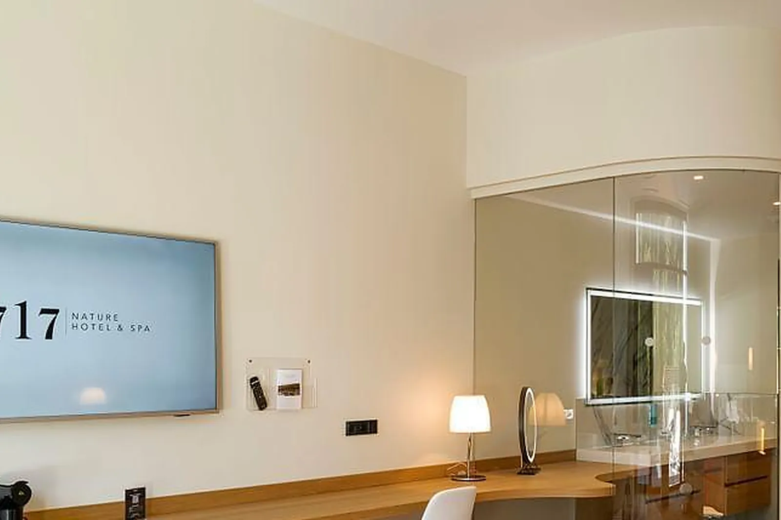 Lieux événementiels, 6717 NATURE HÔTEL & SPA