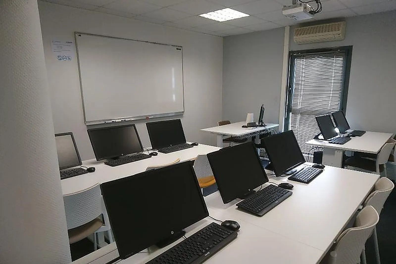 Lieux événementiels, A2COM FORMATION - NANTES