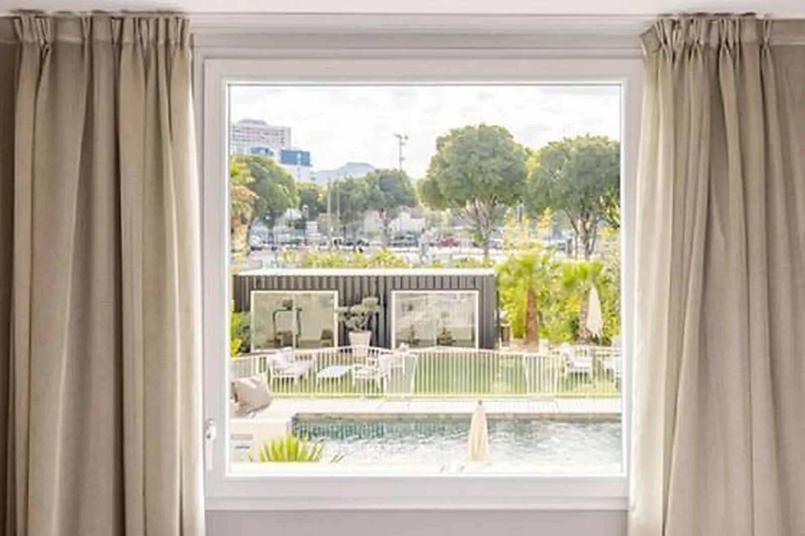 Lieux événementiels, AC HOTEL MARRIOTT MARSEILLE VELODROME ****