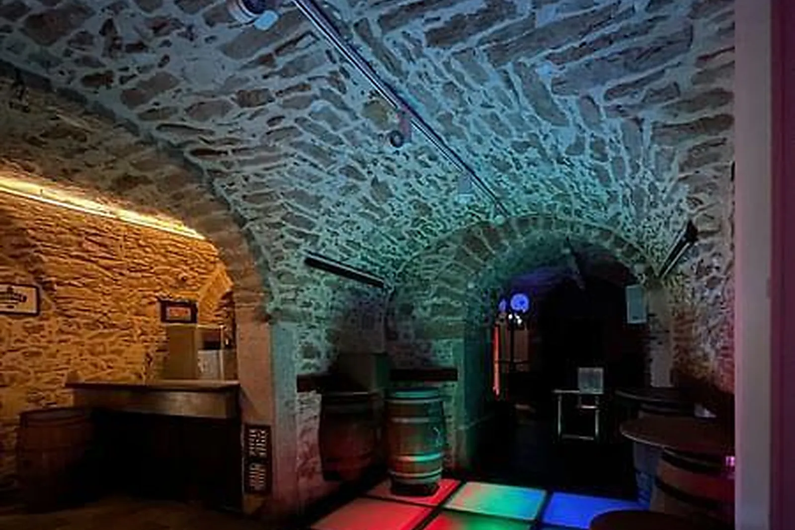 Lieux événementiels, ABBAYE PUB