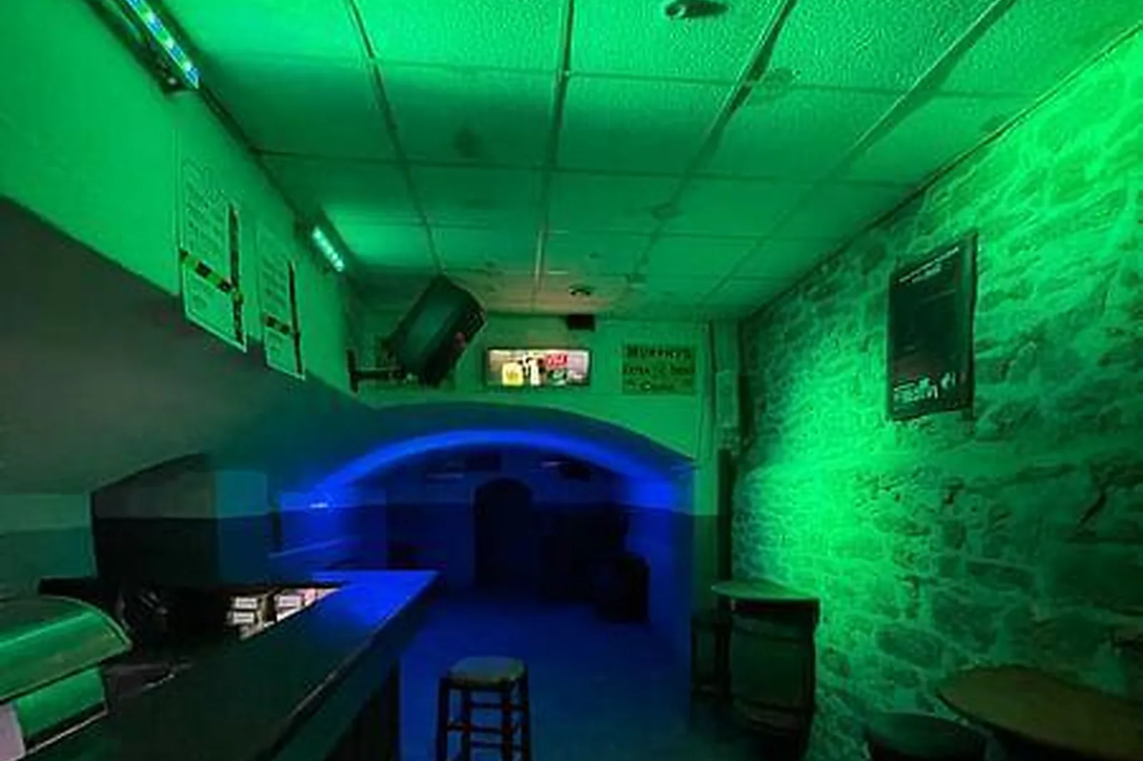 Lieux événementiels, ABBAYE PUB