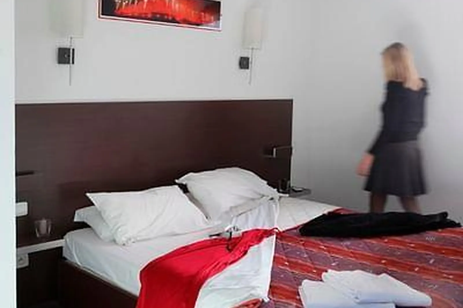 Lieux événementiels, ADONIS CARCASSONNE LA BARBACANE ***