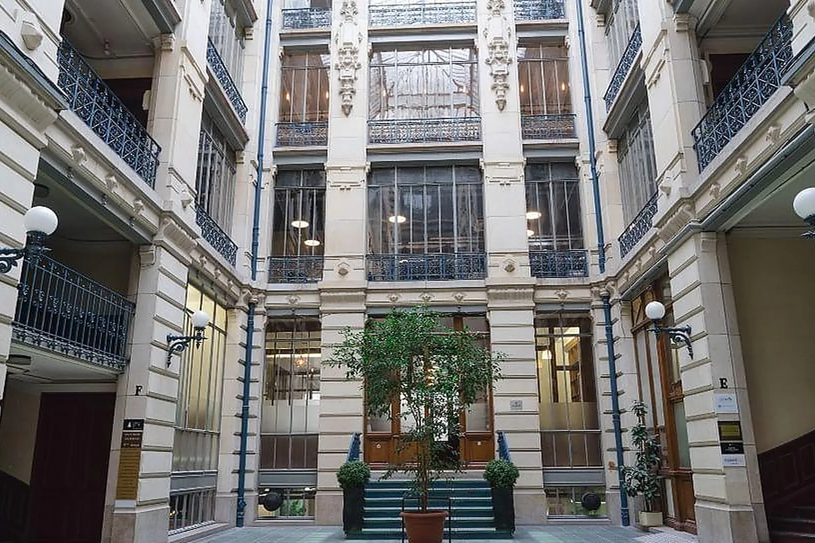 Lieux événementiels, CENTRE D'AFFAIRES ECONOMIS