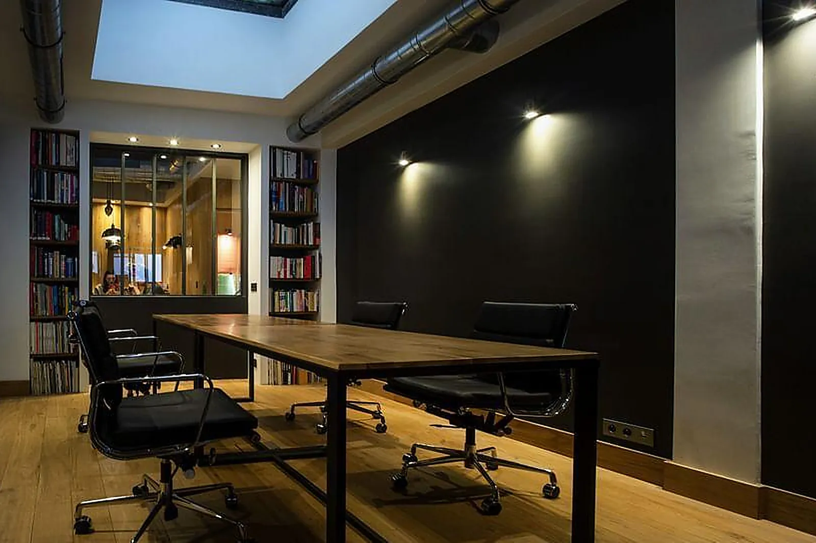 Lieux événementiels, WEENO