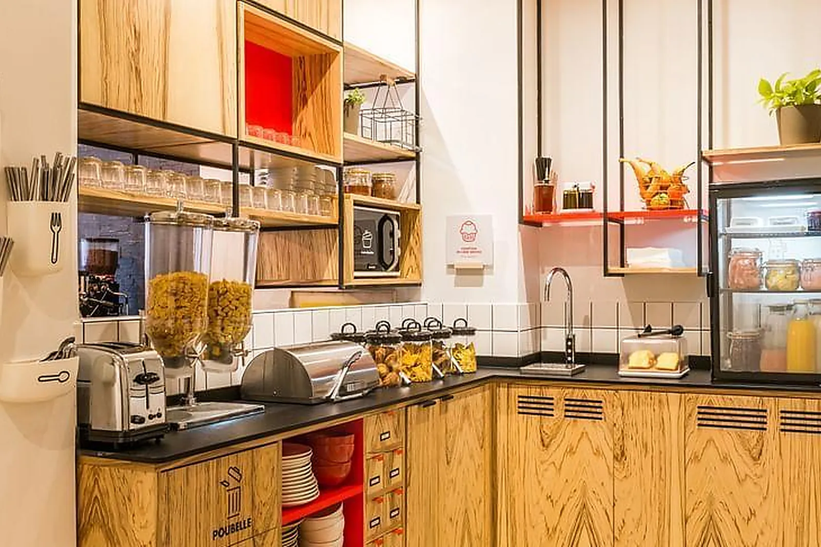 Lieux événementiels, JENNY SMALL