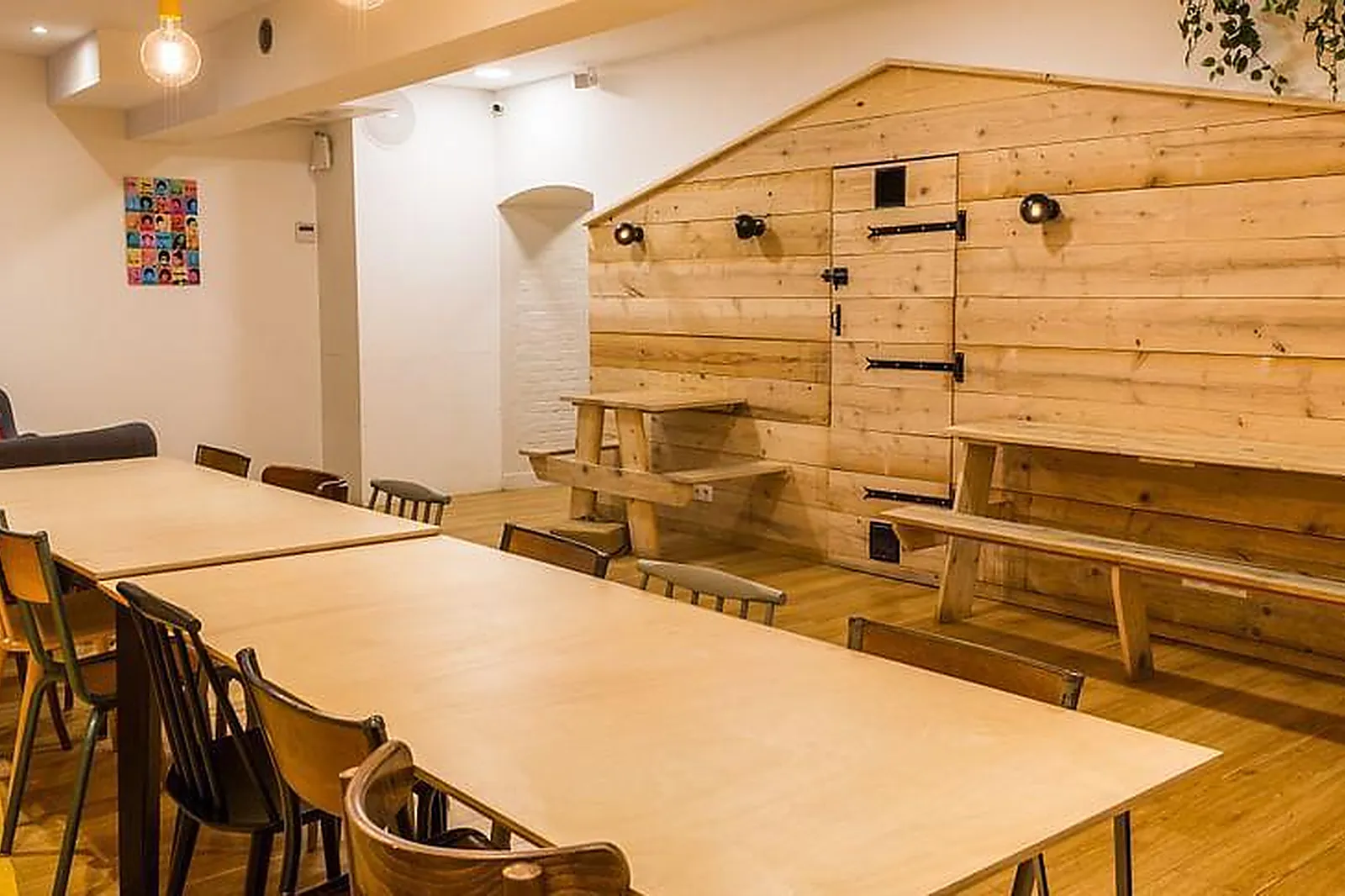 Lieux événementiels, JENNY SMALL