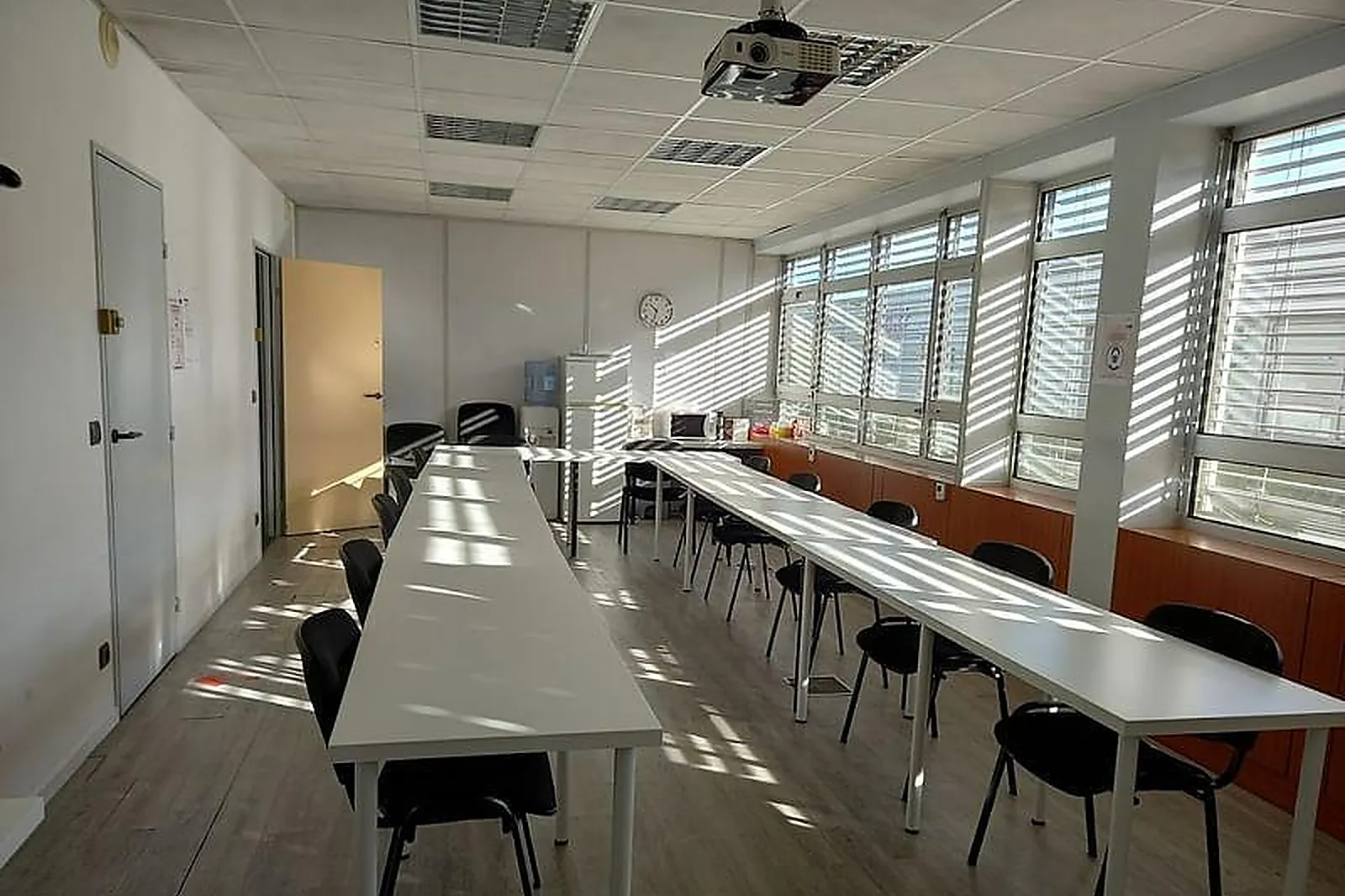 Lieux événementiels, AGENCE NOVA FORMATION ISSOIRE