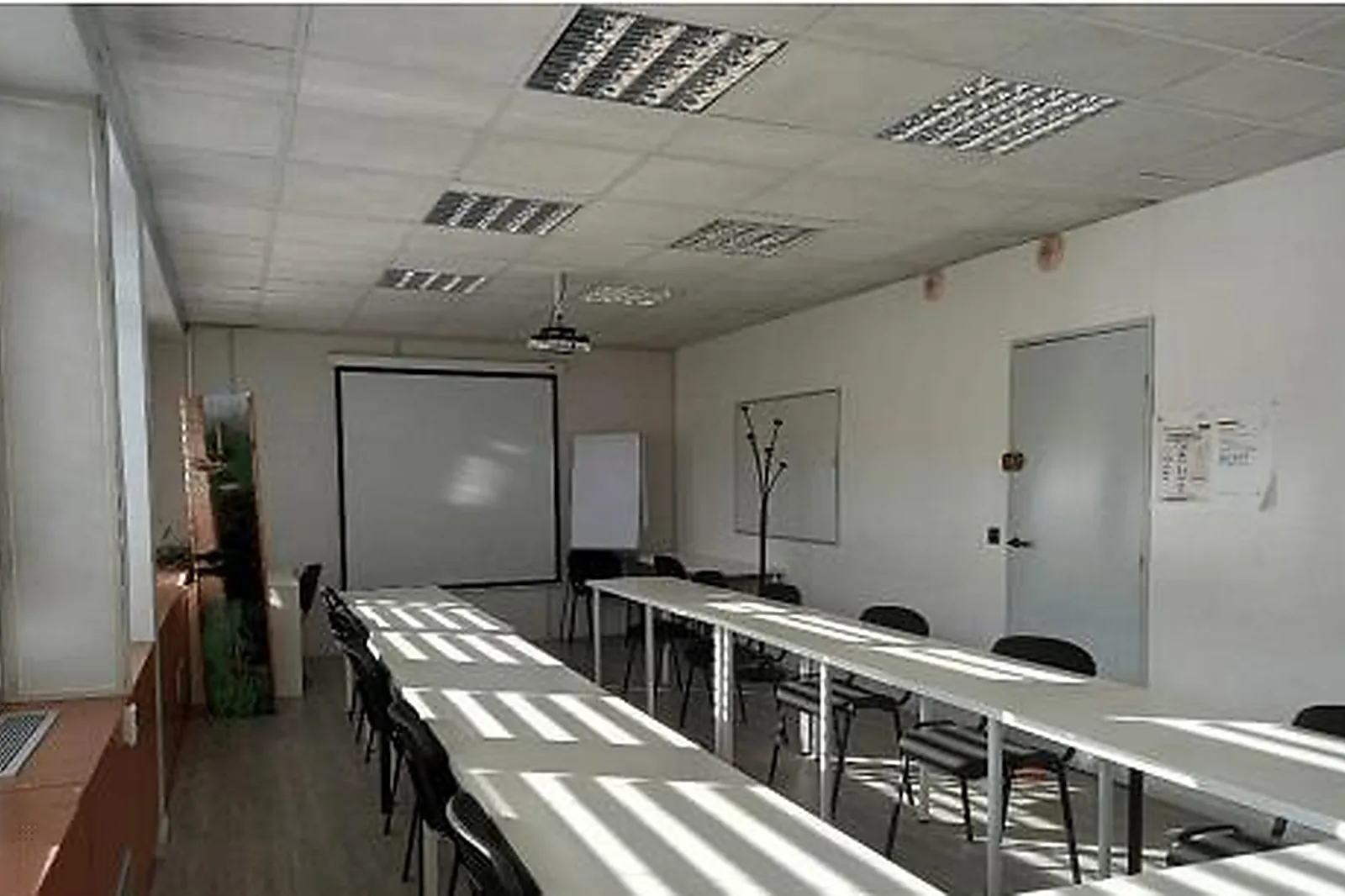 Lieux événementiels, AGENCE NOVA FORMATION ISSOIRE