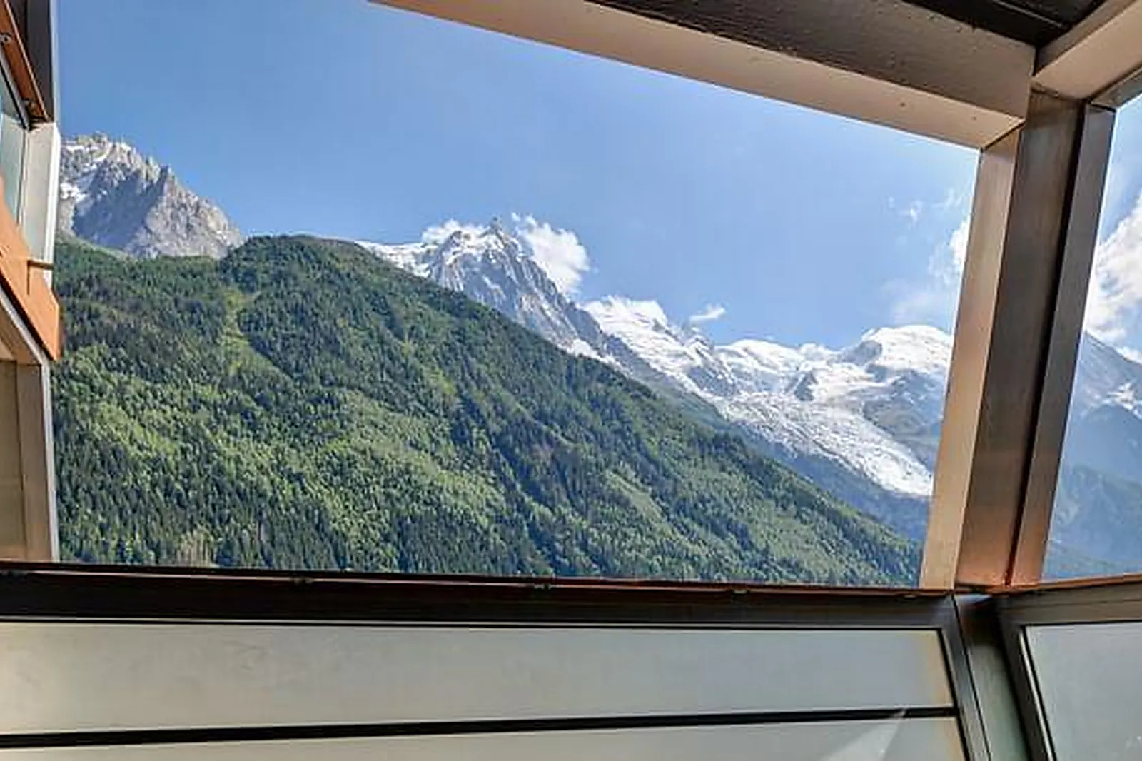 Lieux événementiels, LES NOUVELLES GRISETTES