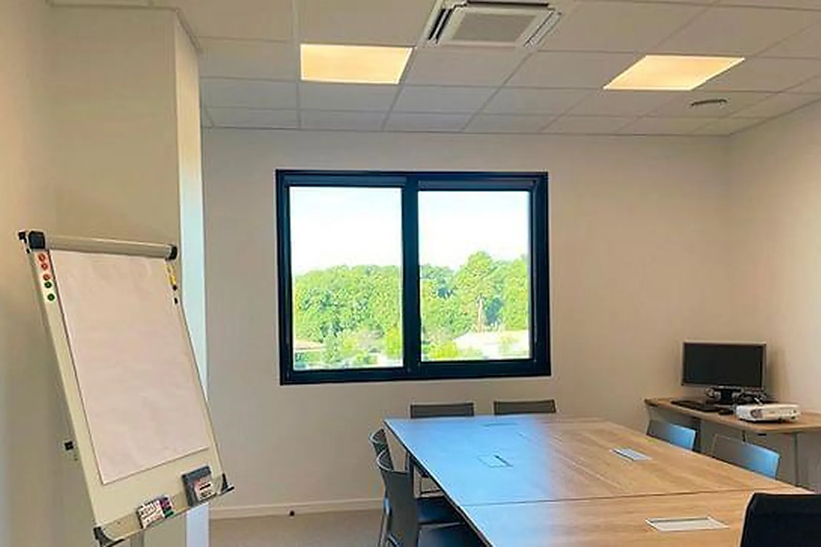 Lieux événementiels, COWORKING BY WEELODGE