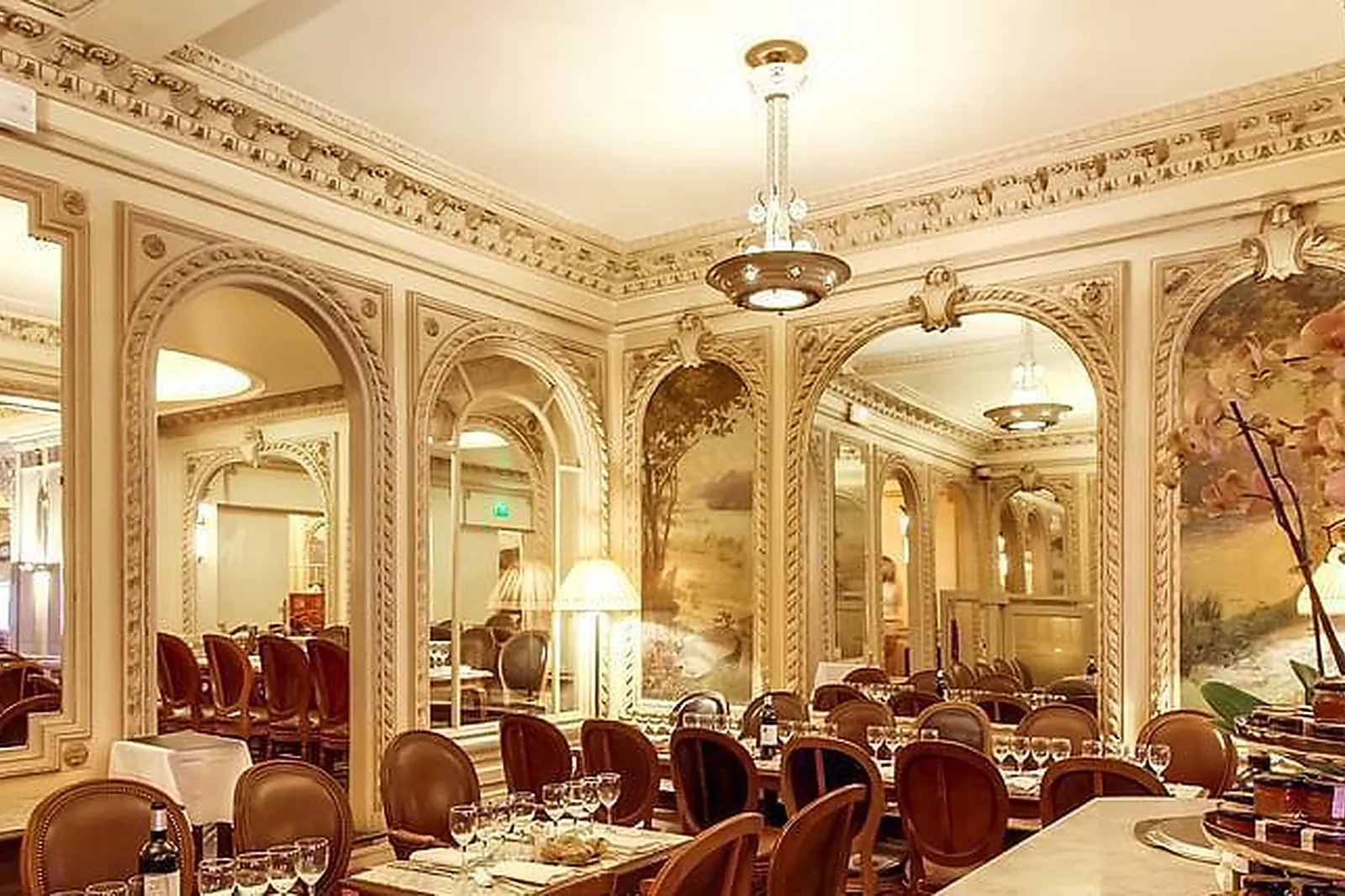 Lieux événementiels, ANGELINA RIVOLI