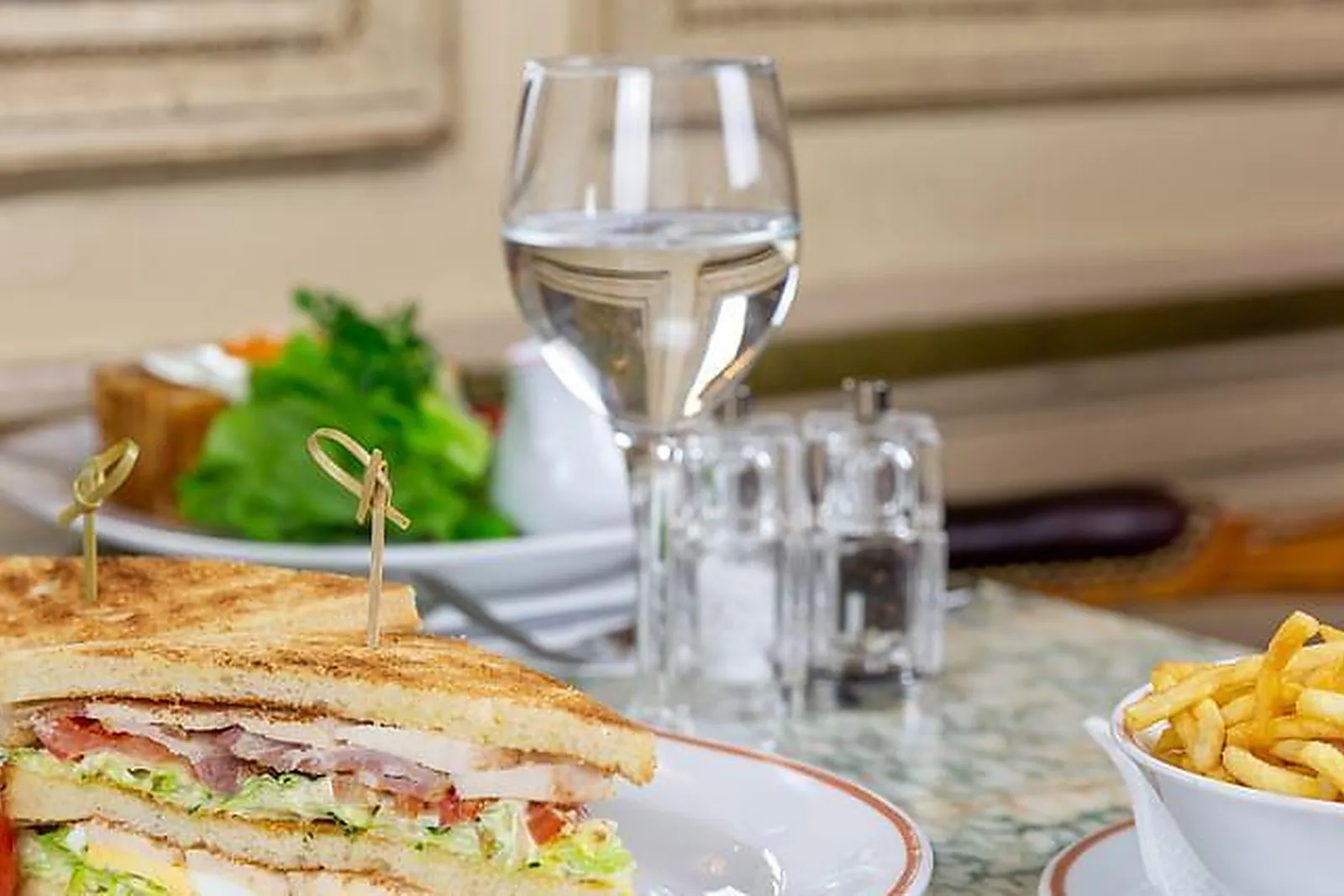 Lieux événementiels, ANGELINA RIVOLI