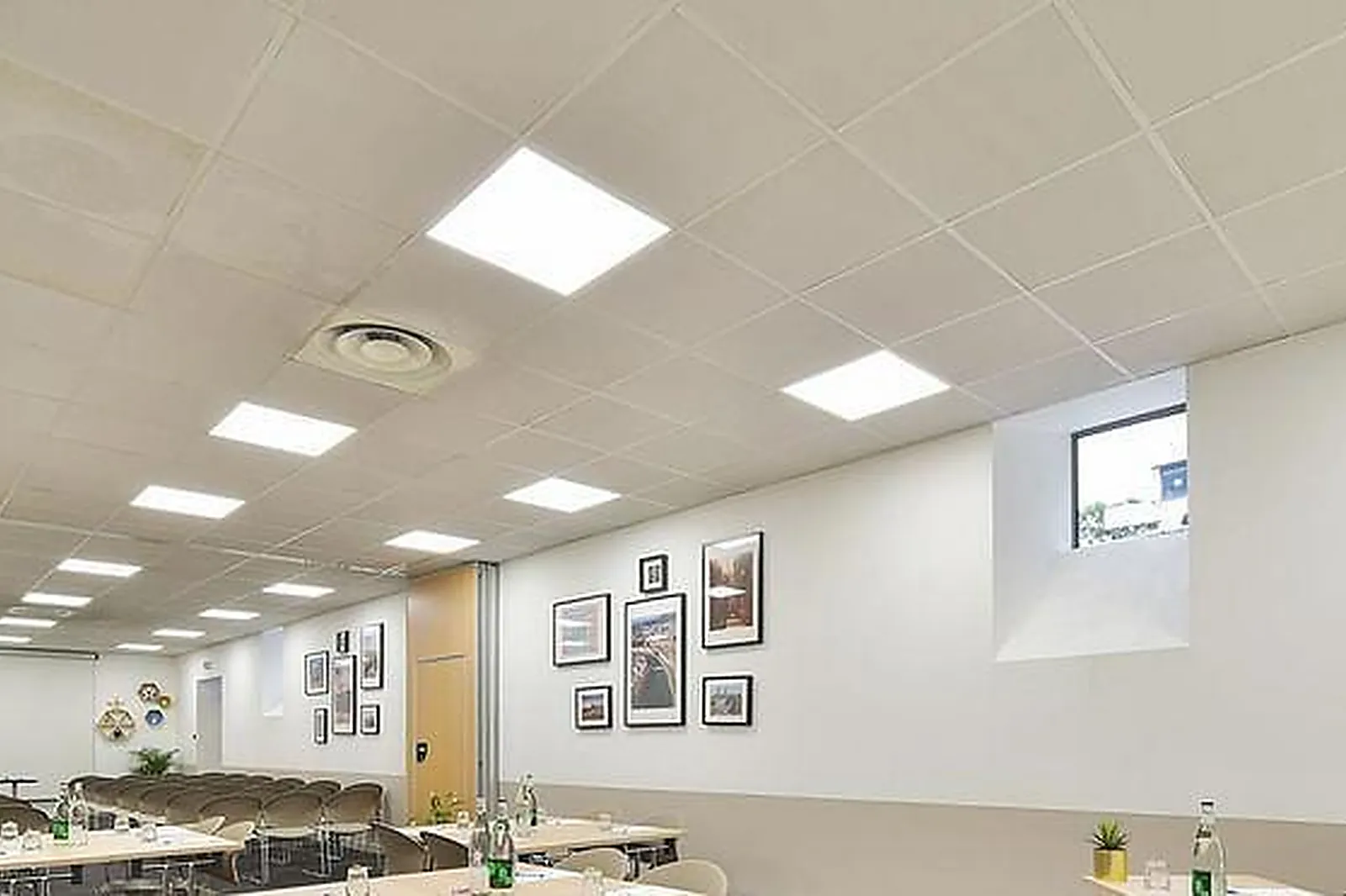 Lieux événementiels, SHERLOCK BAR