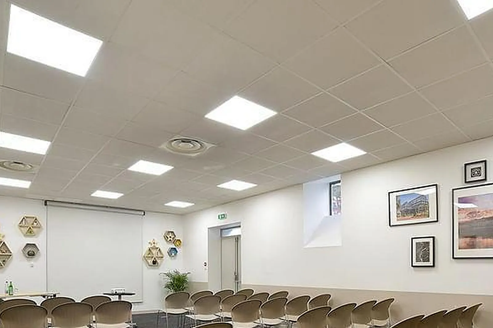 Lieux événementiels, SHERLOCK BAR