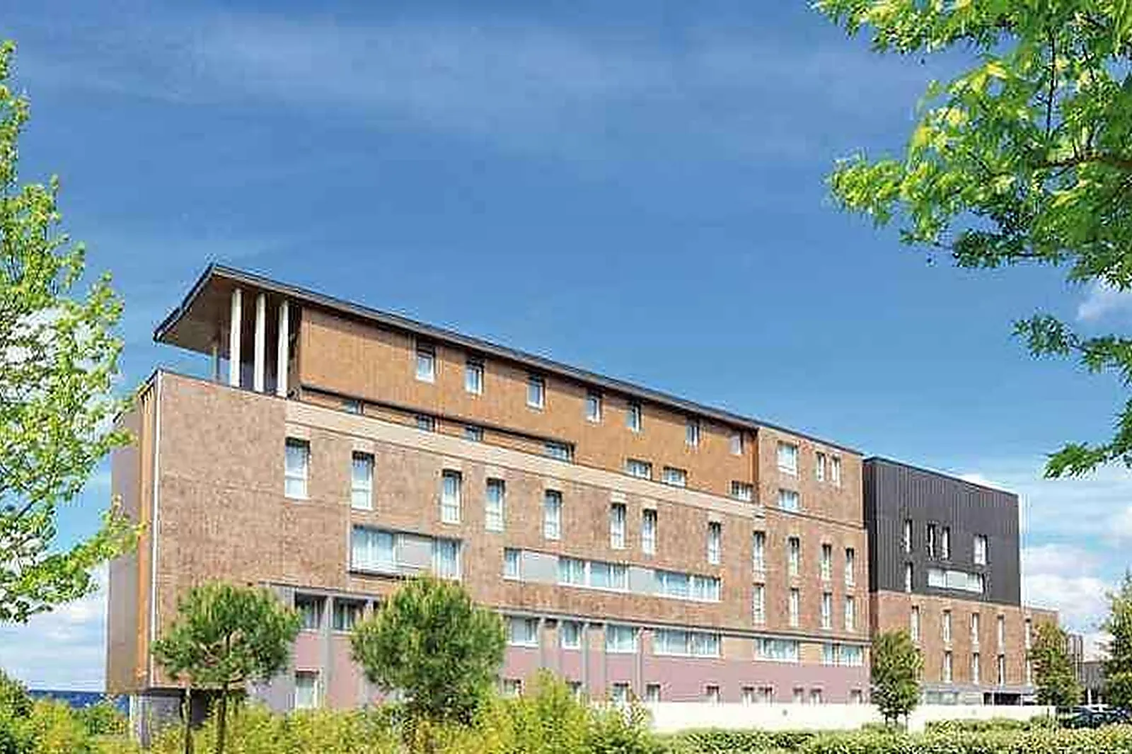 Lieux événementiels, SALLE DE RÉUNION À BEZANNES