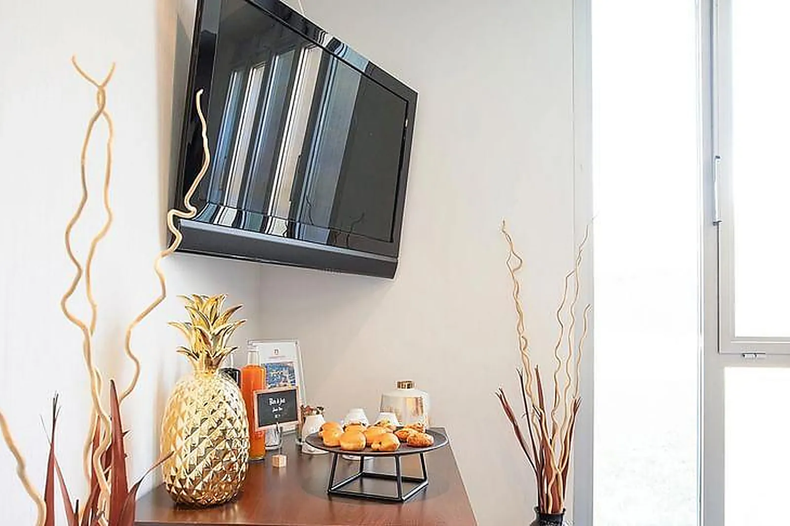 Lieux événementiels, SALLE DE RÉUNION À BEZANNES