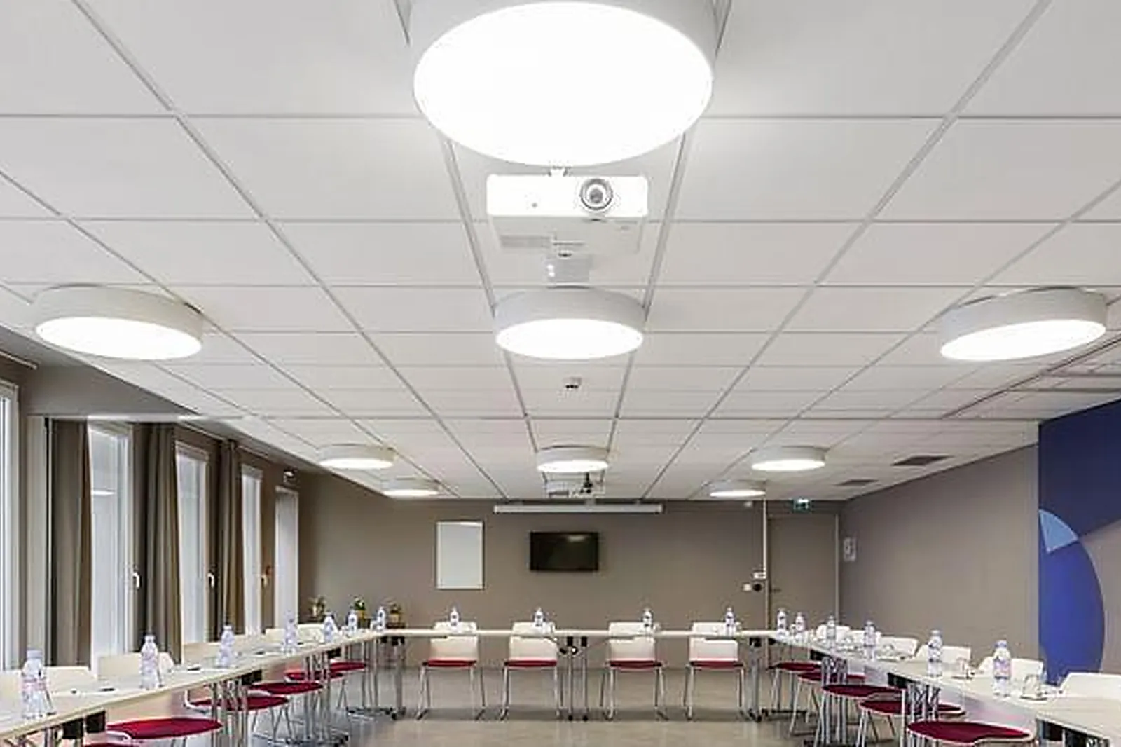 Lieux événementiels, HÔTEL-RESTAURANT CAMPANILE BOBIGNY***