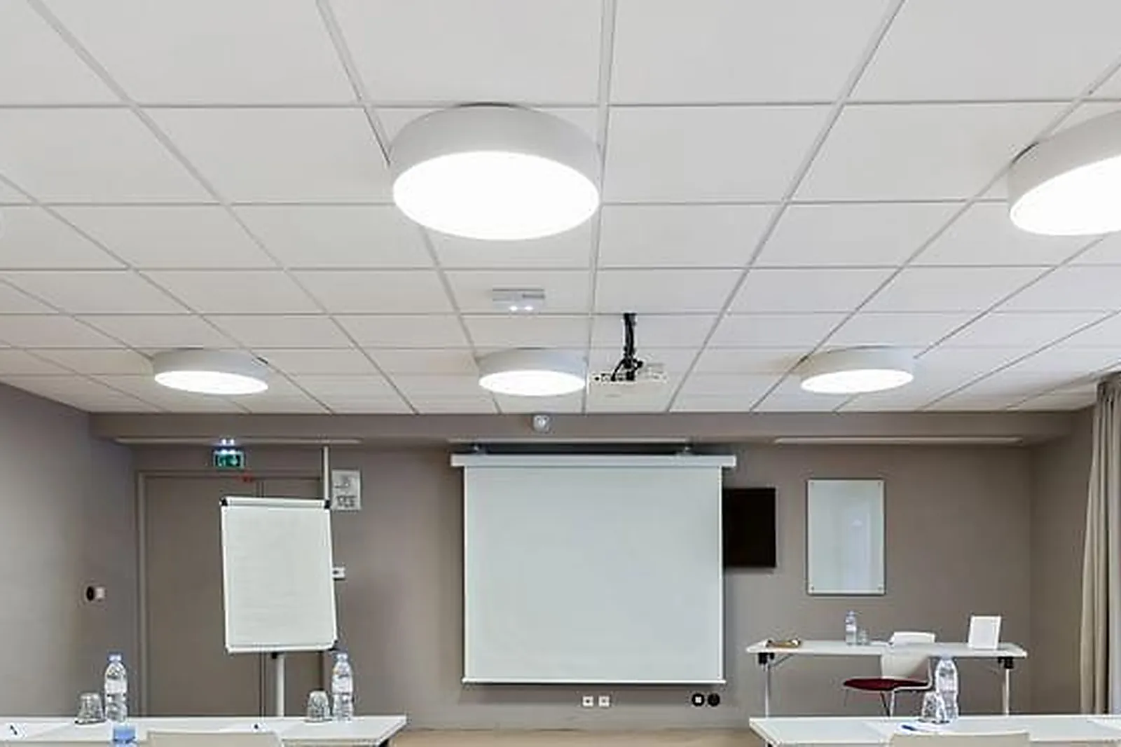 Lieux événementiels, HÔTEL-RESTAURANT CAMPANILE BOBIGNY***