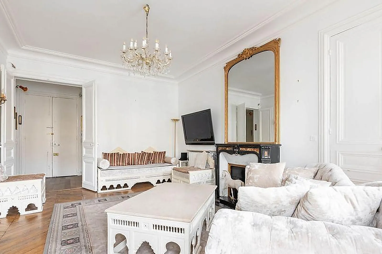 Lieux événementiels, LE POINT DE REPÈRE