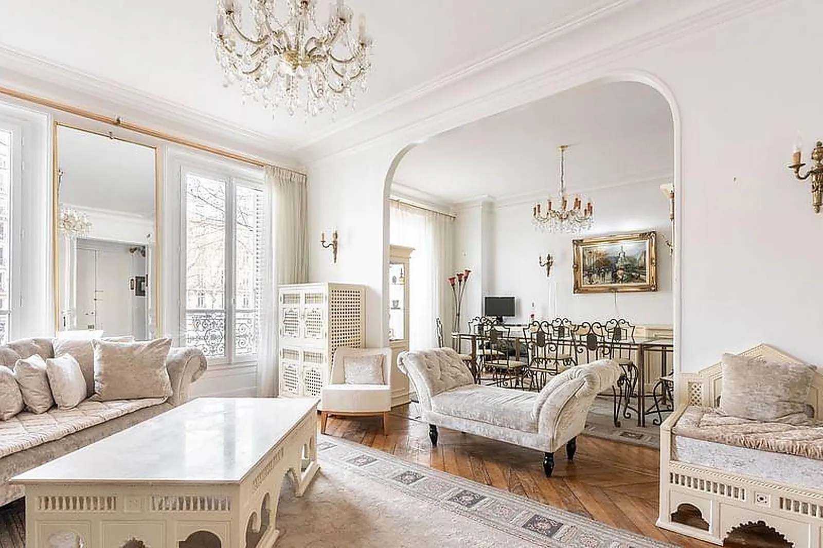 Lieux événementiels, LE POINT DE REPÈRE