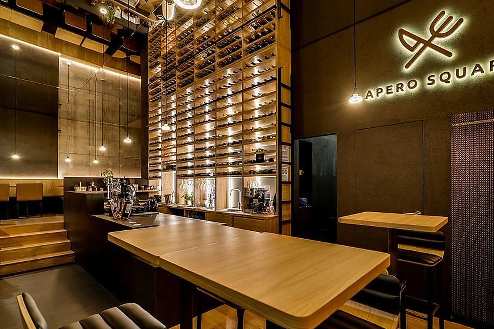 Lieux événementiels, APÉRO SQUARE