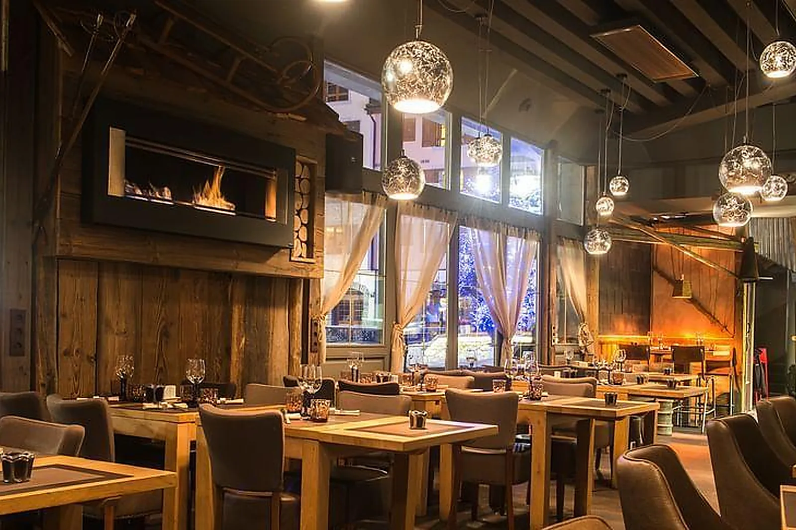 Lieux événementiels, ARC 1950 ***** PIERRE & VACANCES