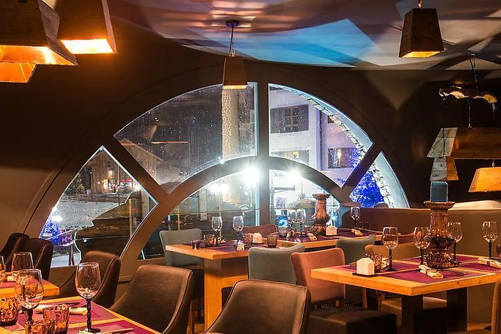 Lieux événementiels, ARC 1950 ***** PIERRE & VACANCES