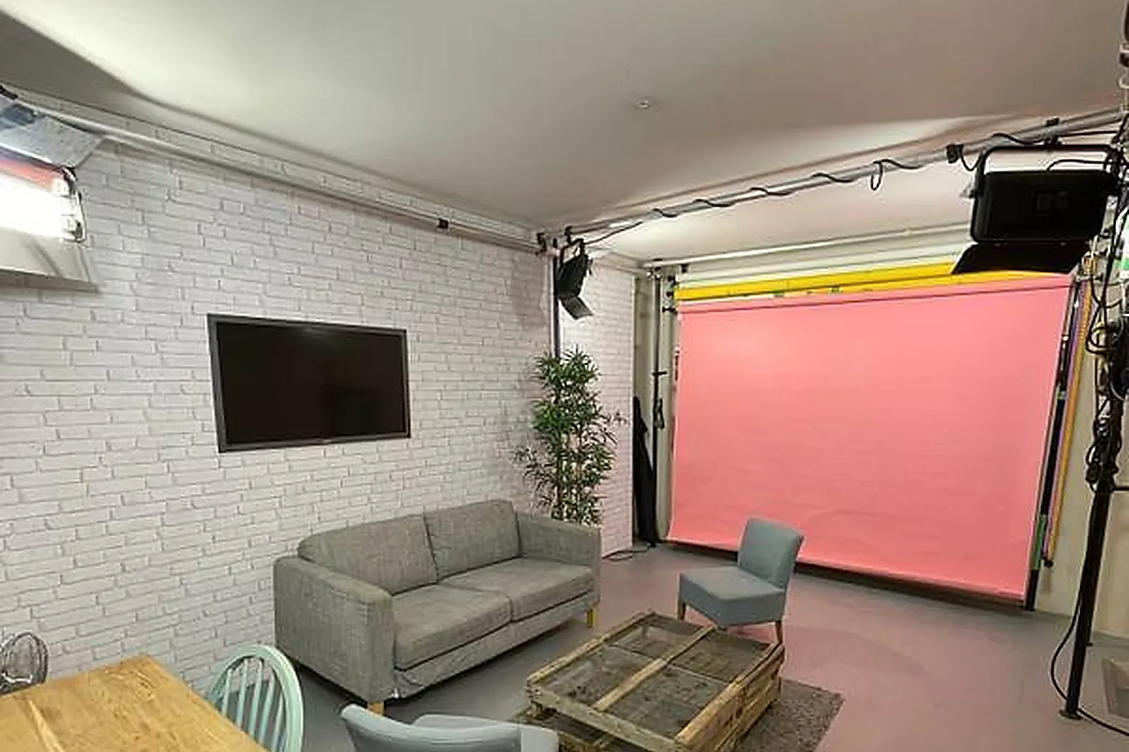 Lieux événementiels, ATWOOD