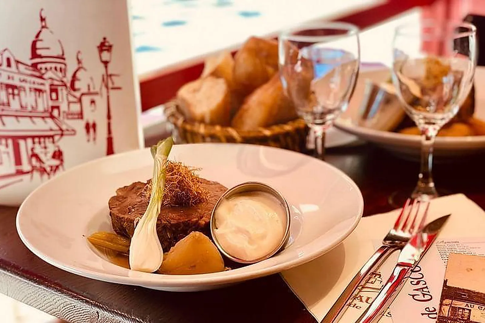 Lieux événementiels, AU CADET DE GASCOGNE