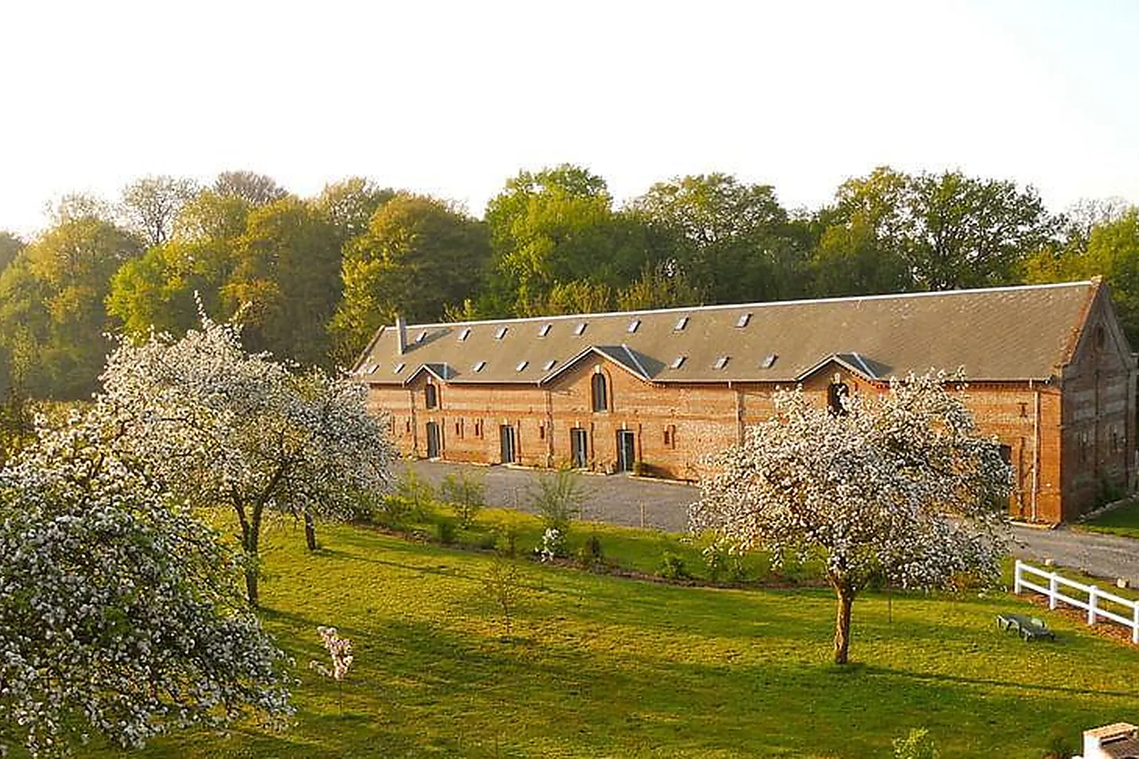 Lieux événementiels, AU CLOS DE LA BEAUCE