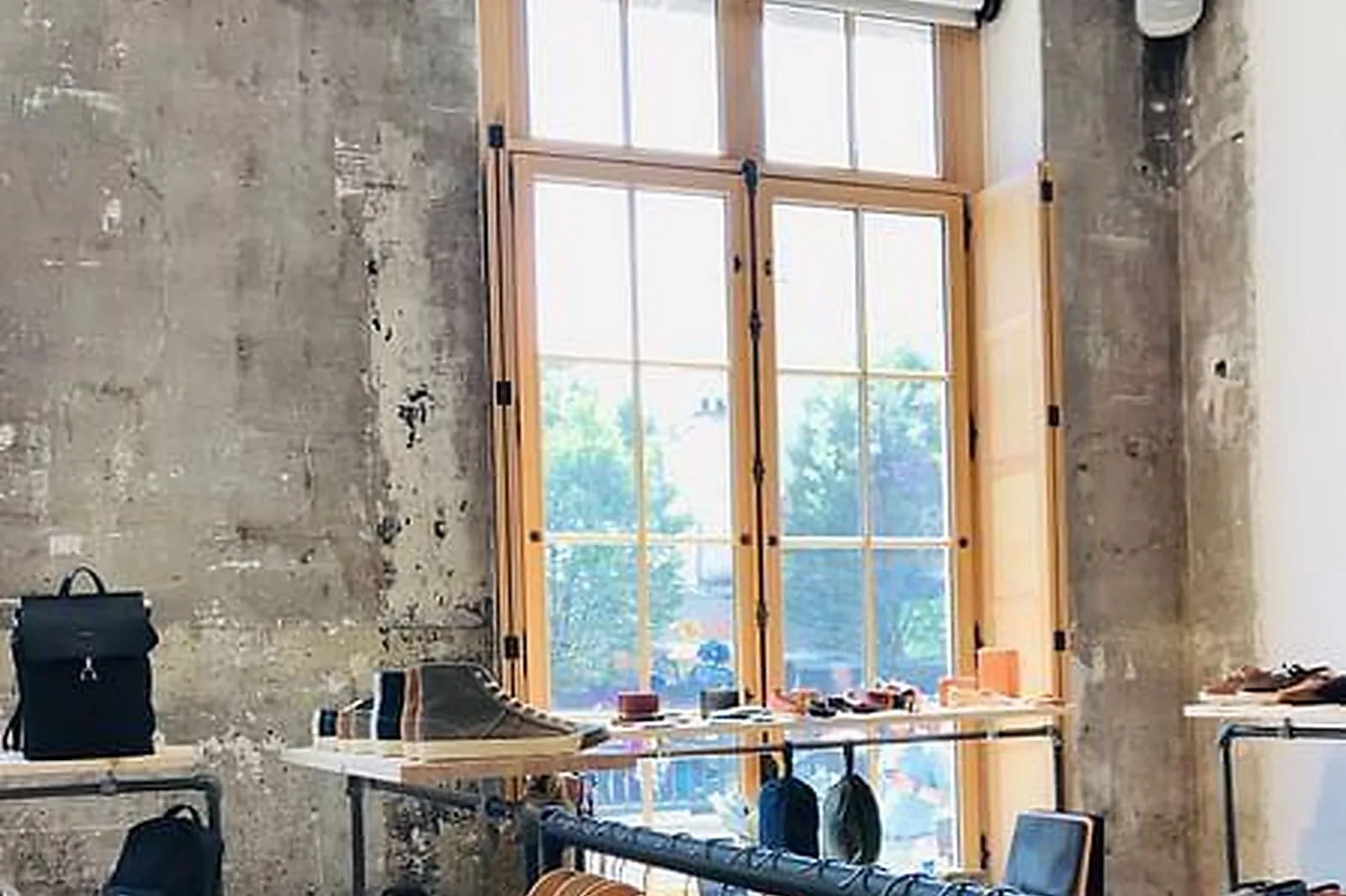 Lieux événementiels, AU ROI