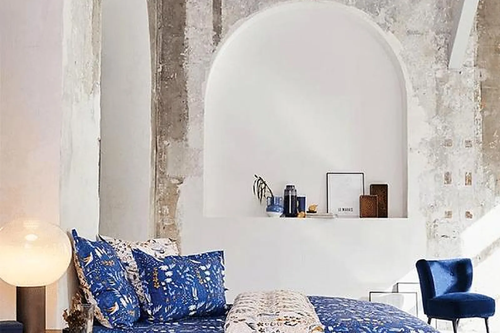 Lieux événementiels, AU ROI