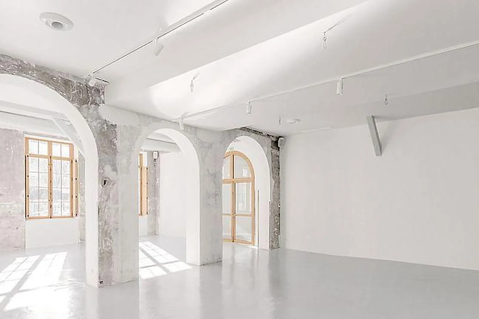 Lieux événementiels, AU ROI