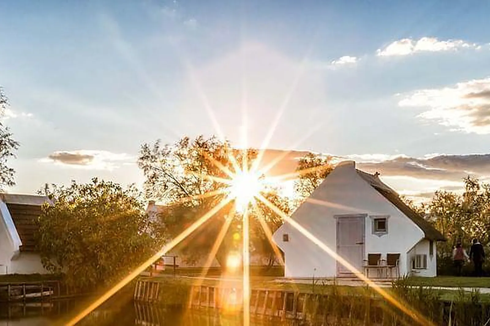 Lieux événementiels, AUBERGE CAVALIÈRE DU PONT DES BANNES ****