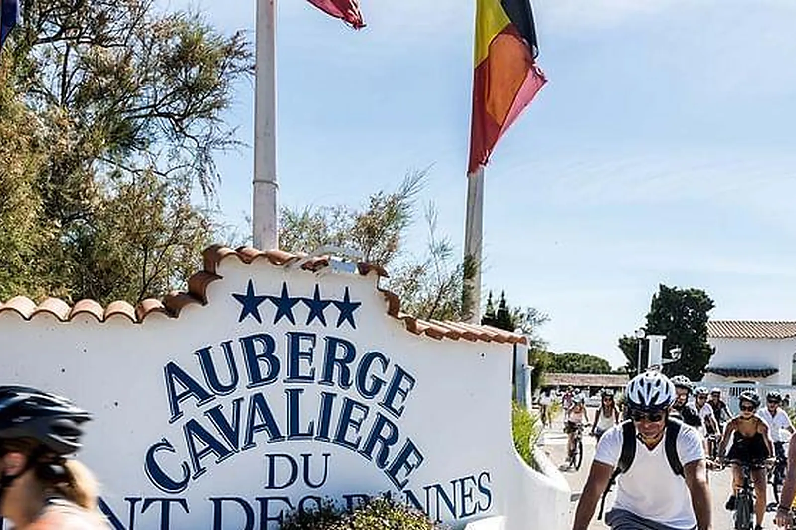 Lieux événementiels, AUBERGE CAVALIÈRE DU PONT DES BANNES ****