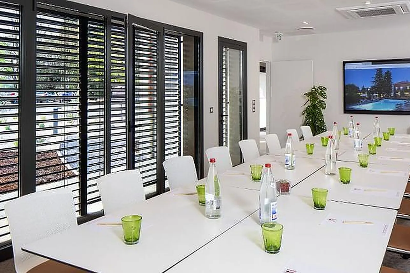 Lieux événementiels, AUBERGE LES MURETS