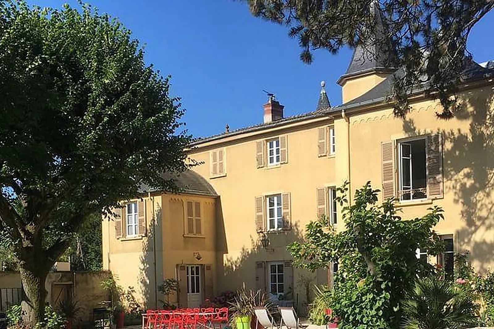 Lieux événementiels, AUX TOURELLES