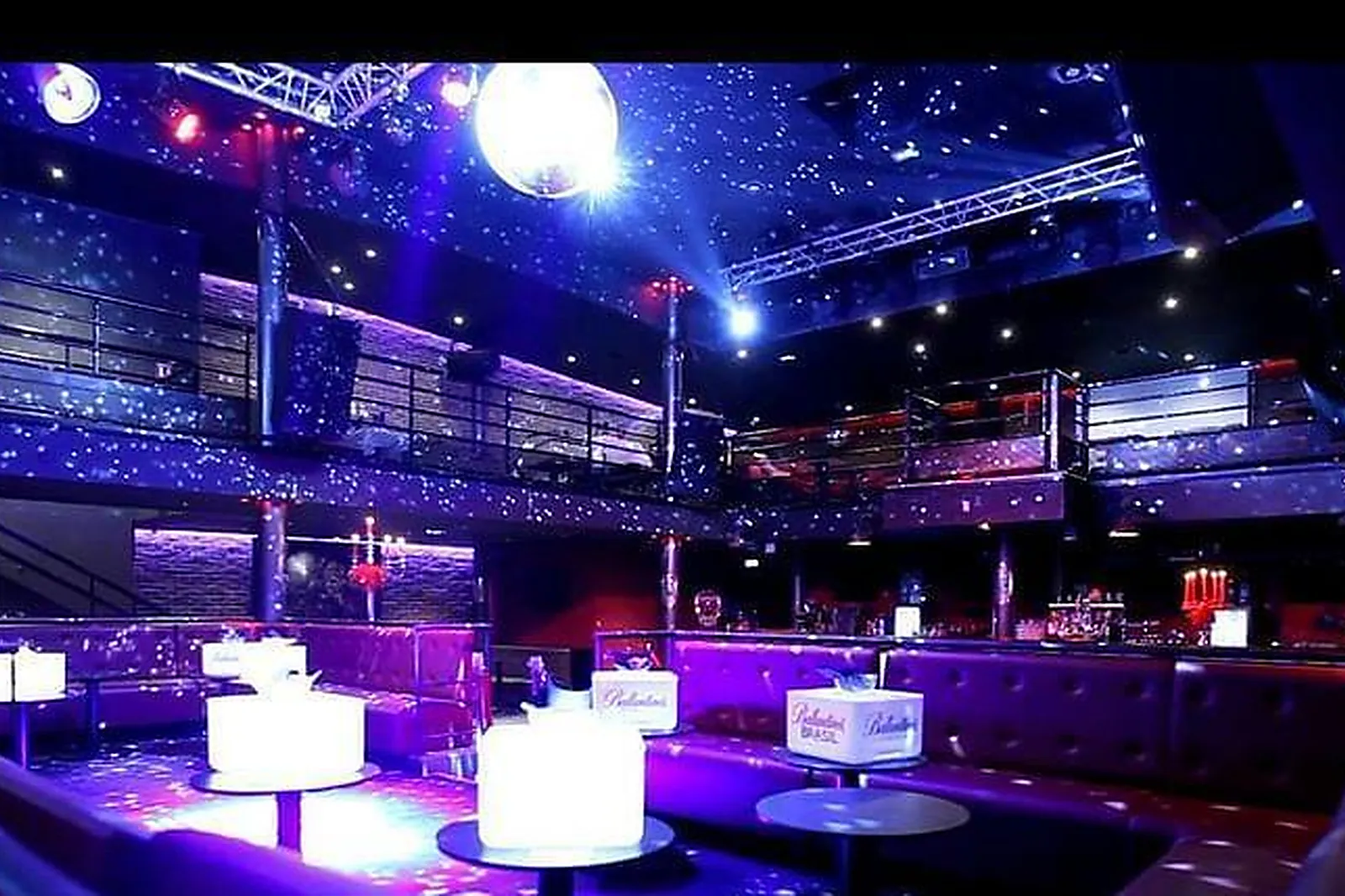 Lieux événementiels, AVENUE 45