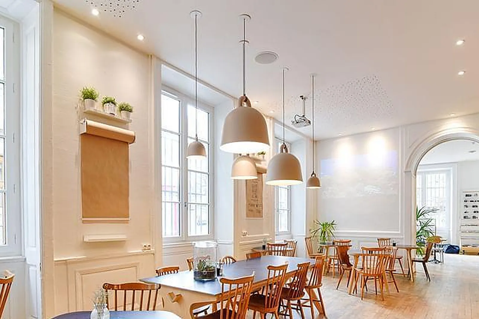 Lieux événementiels, WEASY