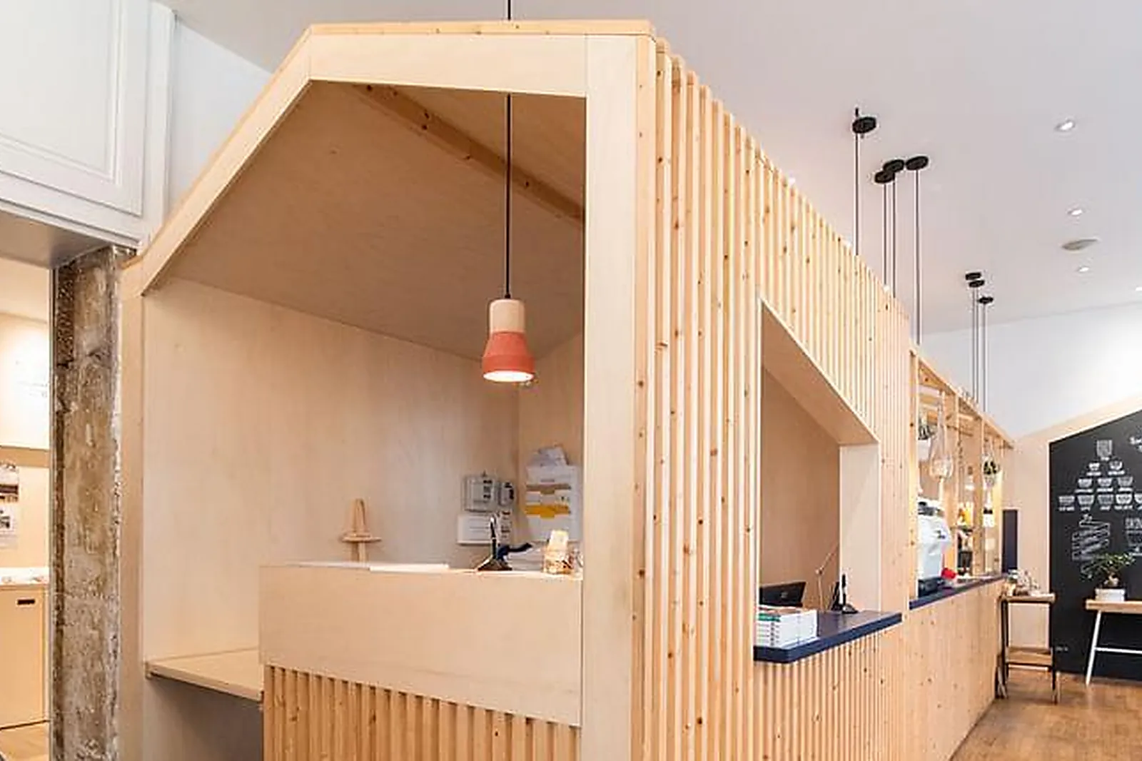 Lieux événementiels, WEASY