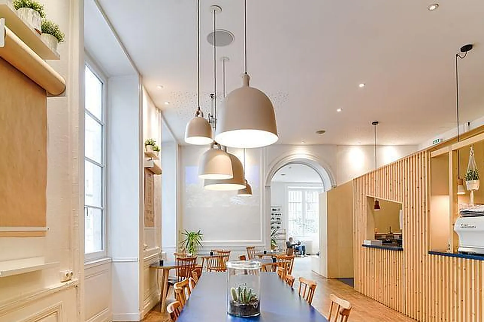 Lieux événementiels, WEASY