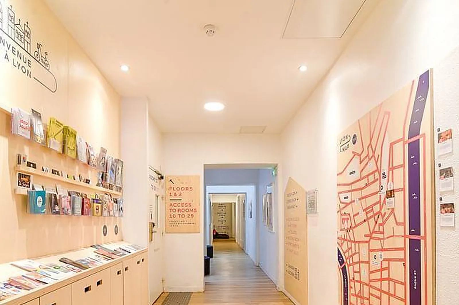 Lieux événementiels, WEASY