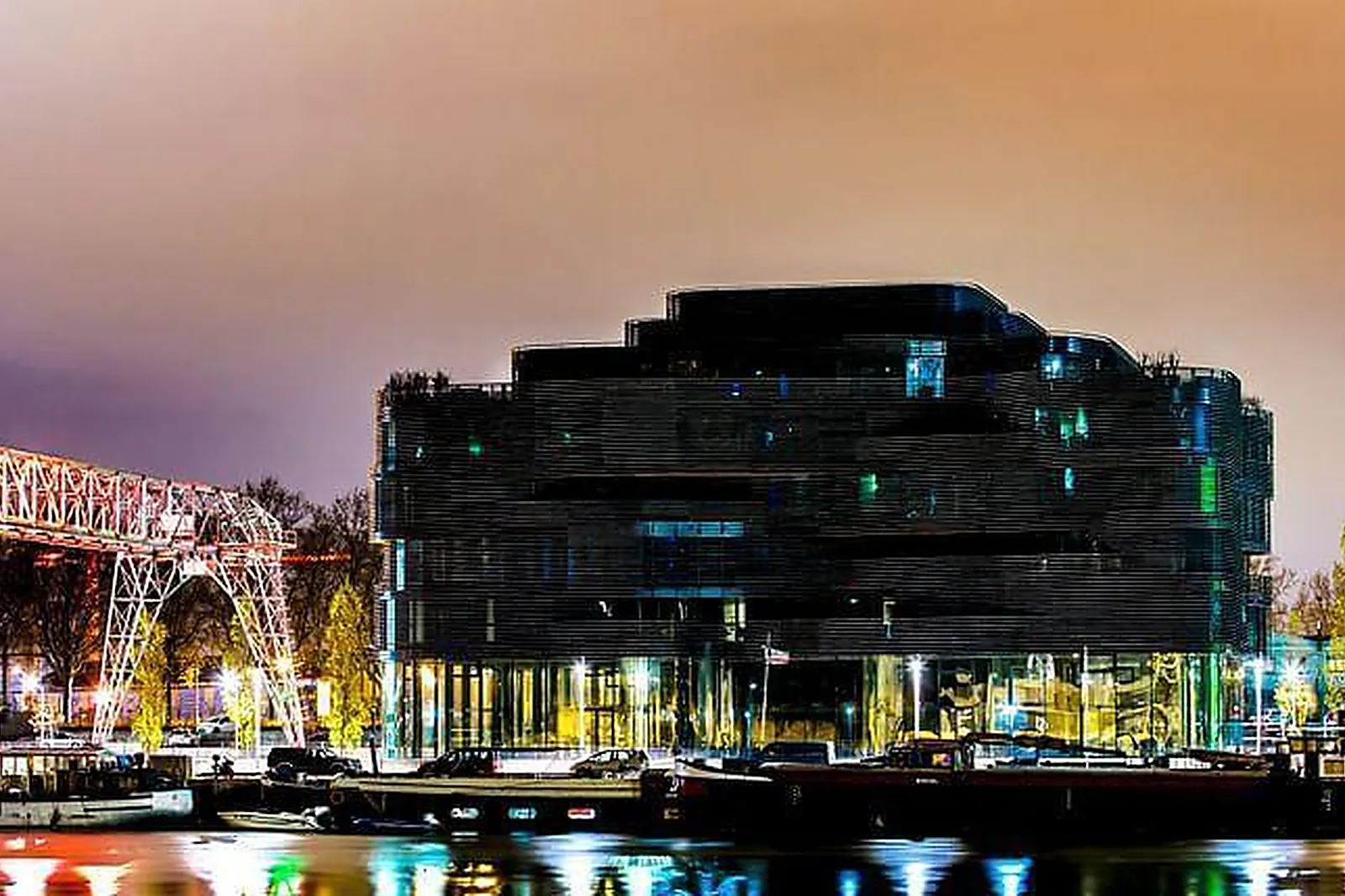 Lieux événementiels, AZAR CLUB