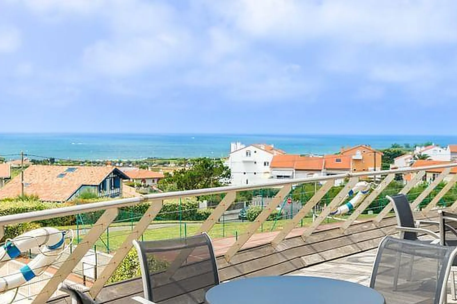 Lieux événementiels, QUAI 33