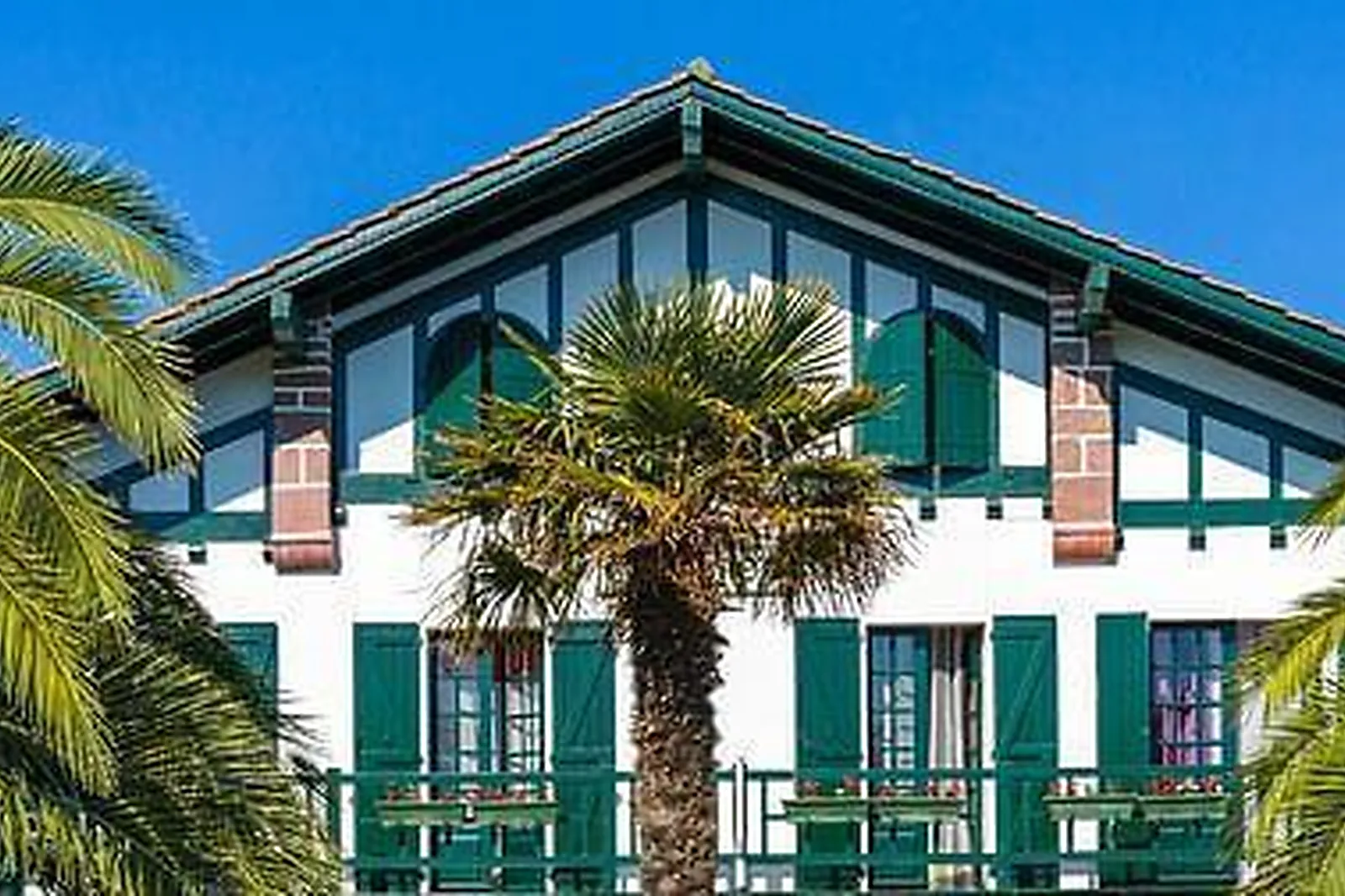 Lieux événementiels, AZUREVA HENDAYE ***