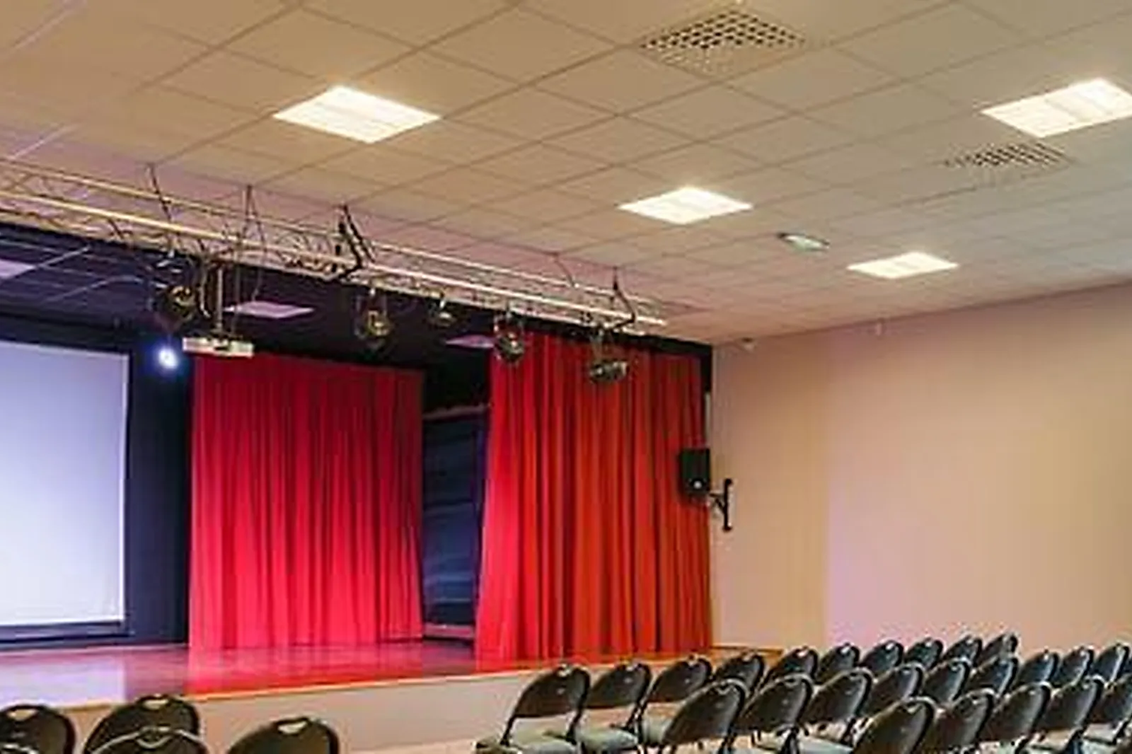 Lieux événementiels, AZUREVA HENDAYE ***