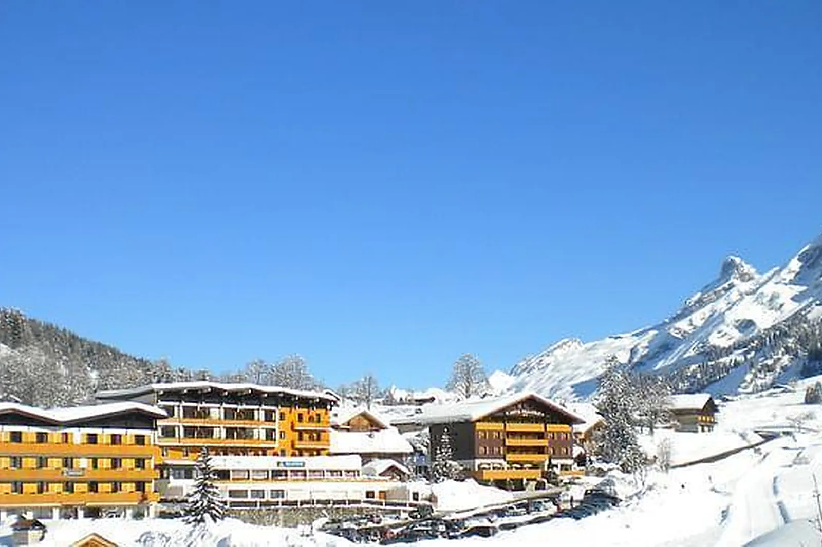 Lieux événementiels, AZUREVA LA CLUSAZ LES CONFINS**