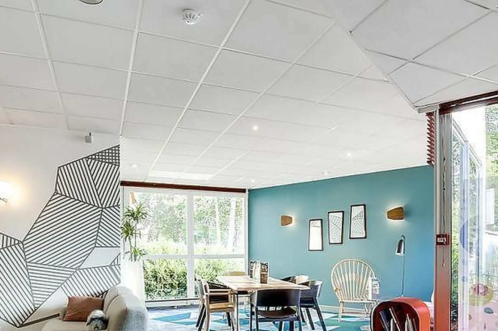 Lieux événementiels, B&B CERGY PORT 4*