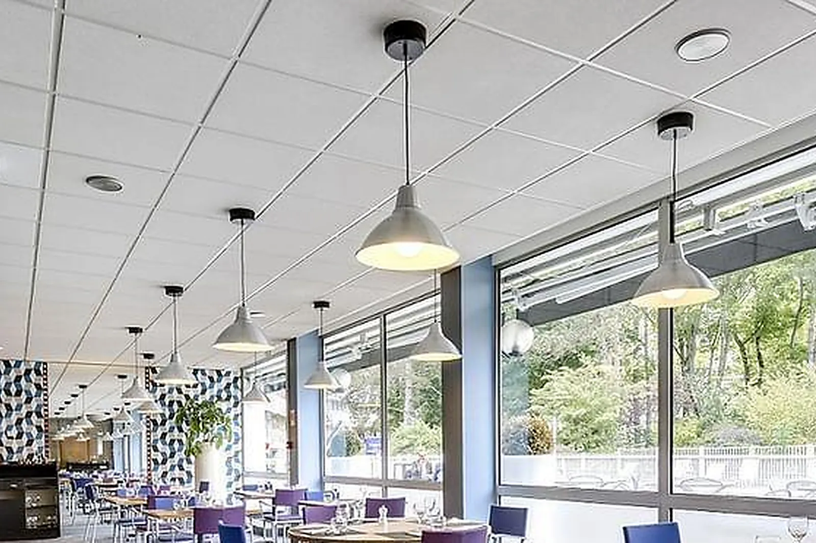 Lieux événementiels, B&B CERGY PORT 4*